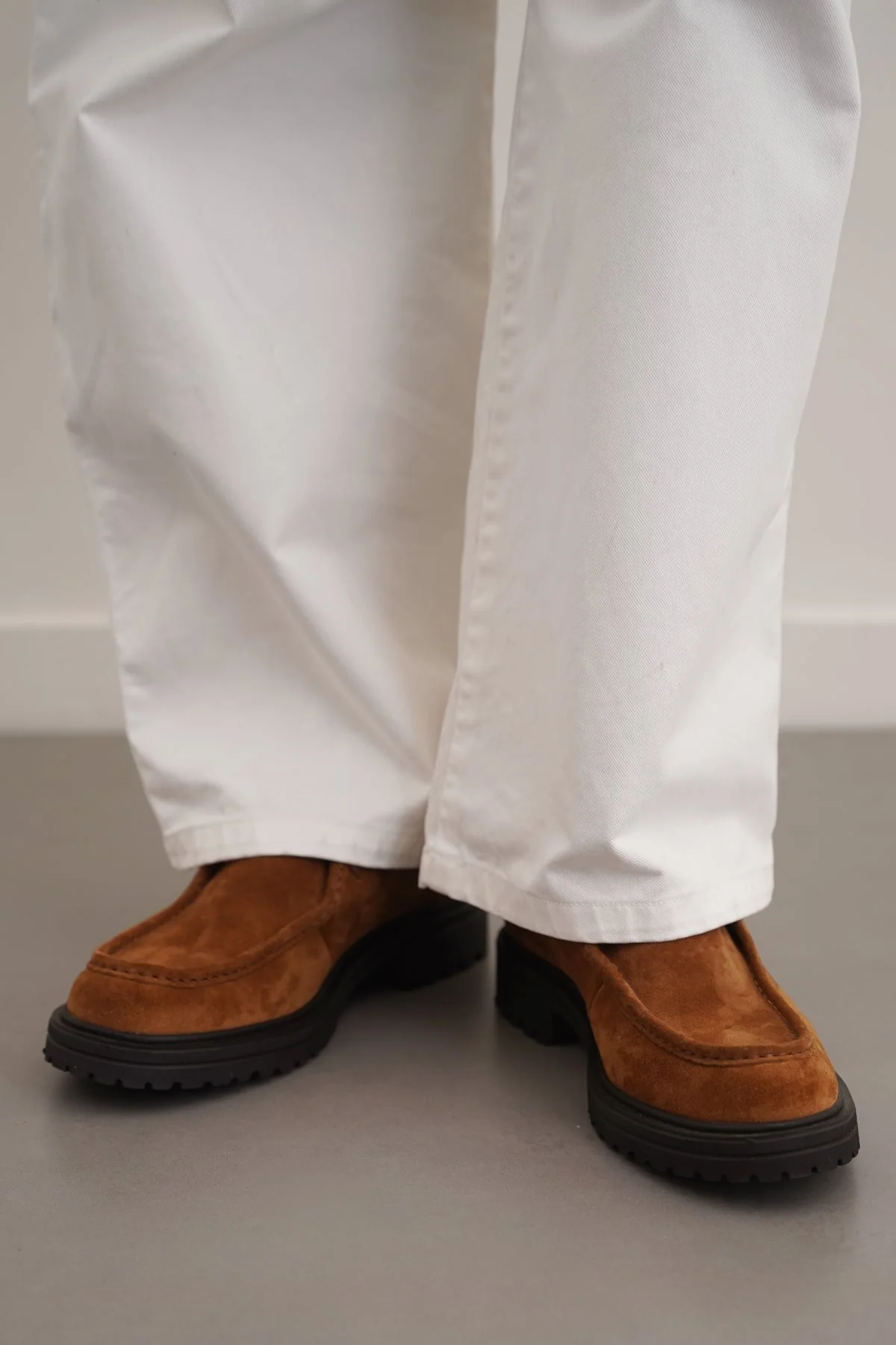 LEATHER MOC-TOE SHOES