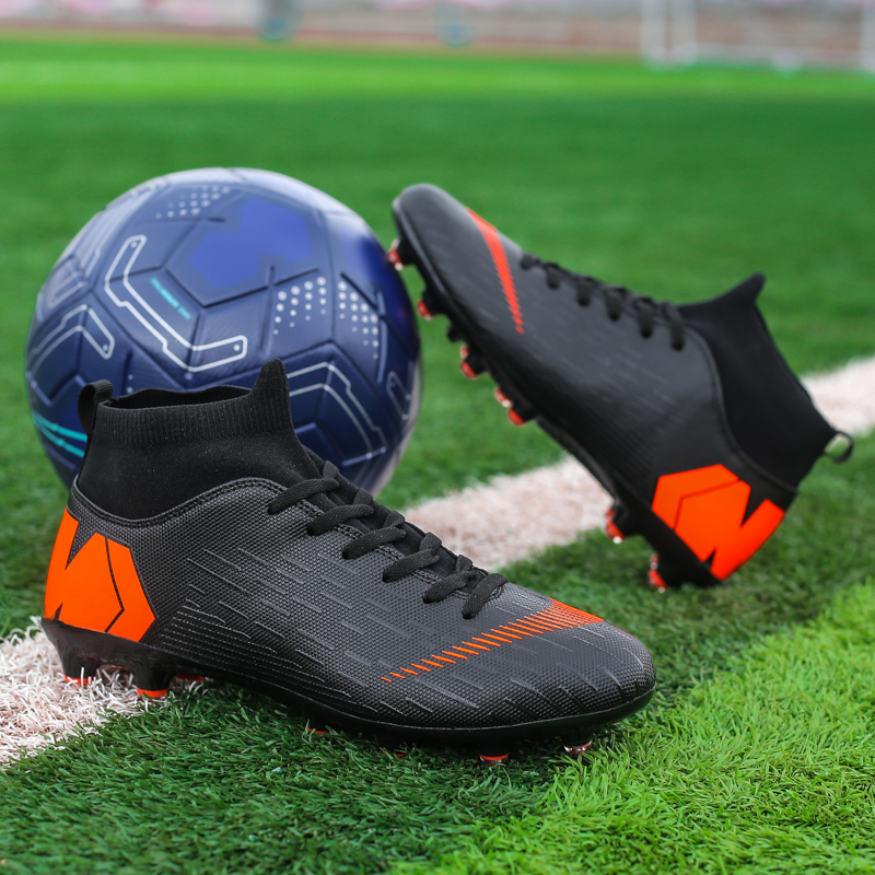 Professional Men's Football Boots White Black Football Boots Cleats Sneakers Euro Size